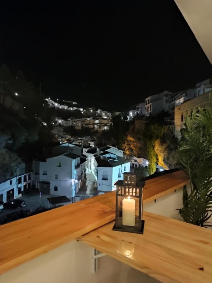 La Rosa Gris Lägenhet Setenil De Las Bodegas Exteriör bild
